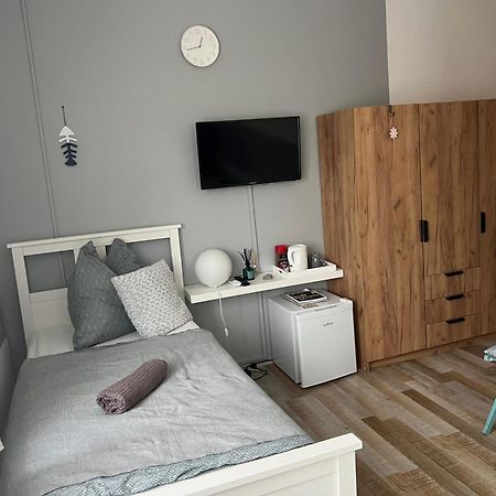 Szarkafeszek Hotel Keszthely Bagian luar foto