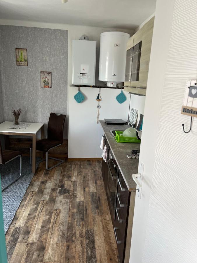 Szarkafeszek Hotel Keszthely Bagian luar foto