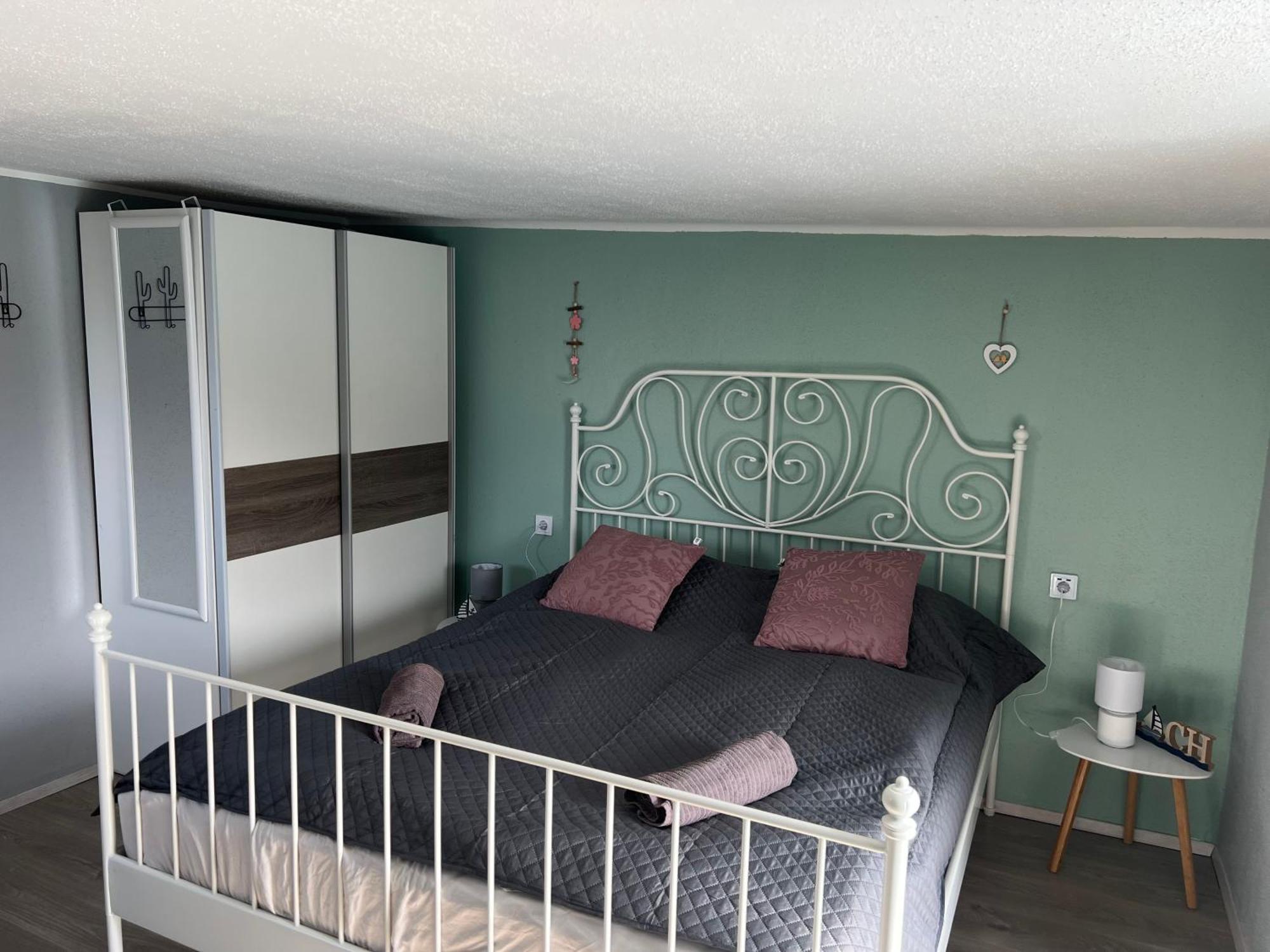 Szarkafeszek Hotel Keszthely Bagian luar foto